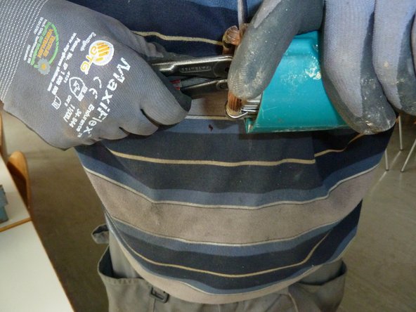 Power Drill: step 10, image 1 of 3