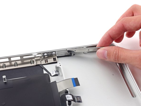 MacBook Pro 15" Unibody Early 2011 Upper Case Replacement: step 45, image 1 of 2