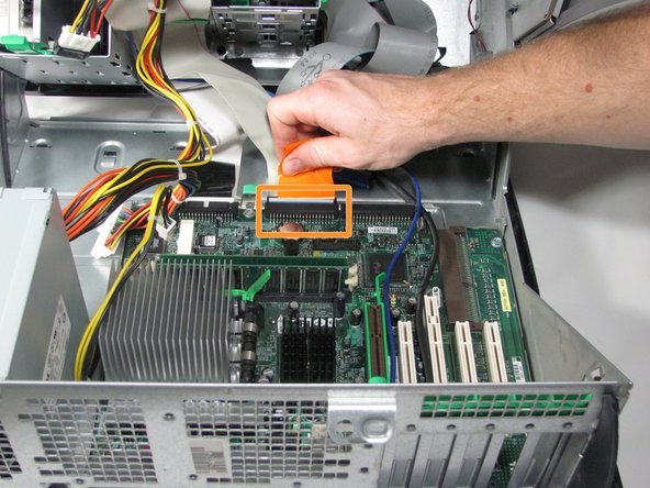 Dell OptiPlex GX260 Motherboard Replacement: step 6, image 3 of 3