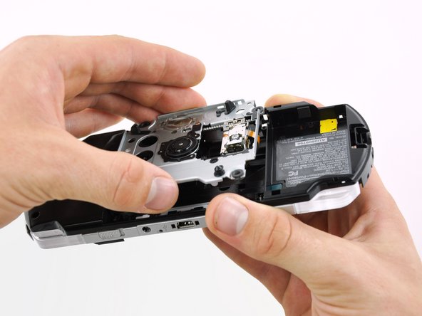PSP 300xc UMD Drive Replacement: step 22, image 1 of 1