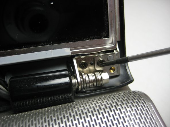 HP Pavilion dv6000 LCD Screen Replacement: step 3, image 2 of 2