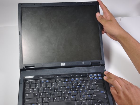 Disassembling HP Compaq NC6120 Laptop: step 3, image 1 of 2