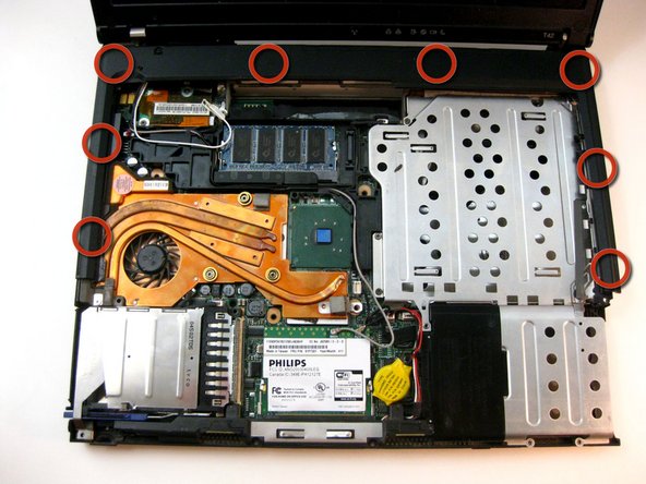 IBM ThinkPad T42 Teardown: step 9, image 1 of 2