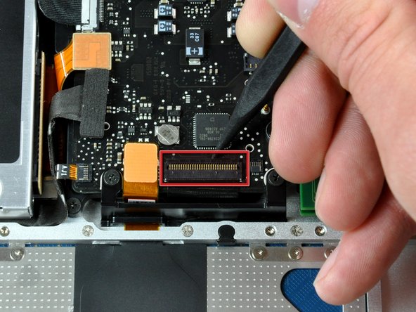 MacBook Unibody Model A1278 Heat Sink Replacement: step 15, image 1 of 3