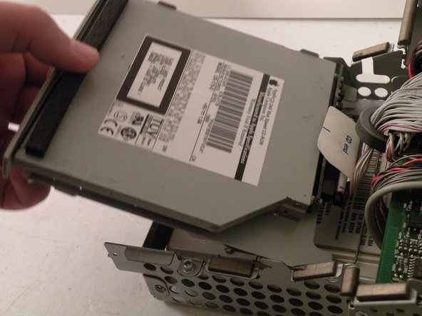 iMac G3 Model M4984 Optical Drive Replacement: step 11, image 3 of 3