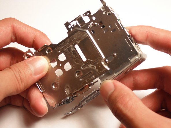 Sony Cyber-shot DSC-W55 Motherboard - Second Half Replacement: step 20, image 2 of 3