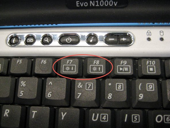 Compaq Evo N1000v Keyboard Replacement: step 8, image 1 of 2