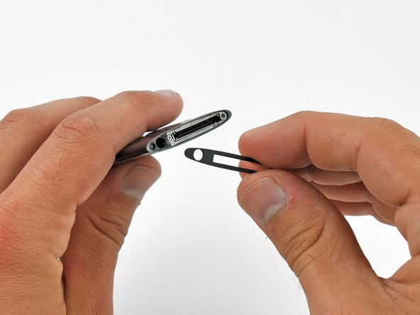 iPod Nano 5th Generation Click Wheel Replacement, iPod Nano 5th Generation Click Wheel Replacement: step 1, image 3 of 3