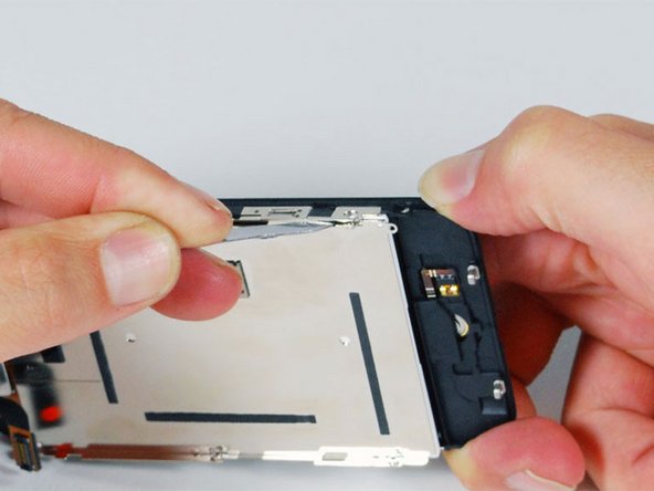 iPhone 3GS Display Replacement: step 12, image 1 of 1