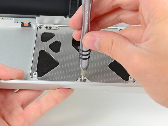 MacBook Pro 13" Unibody Mid 2009 Upper Case Replacement: step 40, image 1 of 1