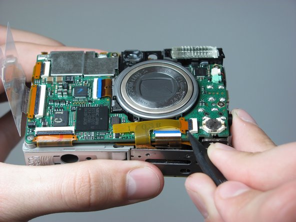 Canon PowerShot S500 Zoom Lens Replacement: step 10, image 1 of 1