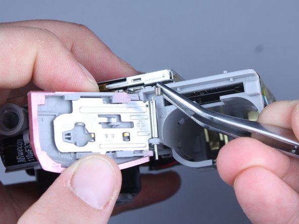 Kodak Easyshare C813 Battery Door Replacement: step 14, image 1 of 3