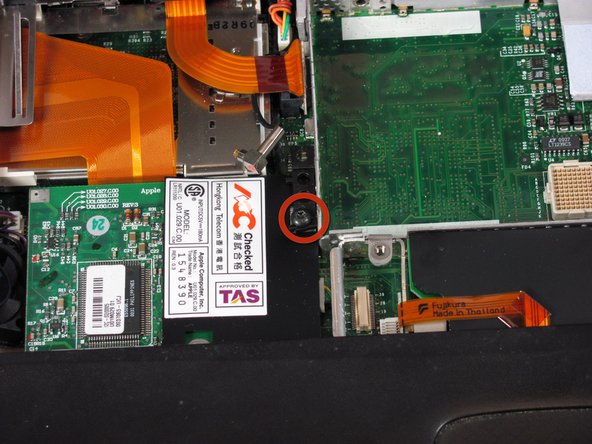 Apple PowerBook G3 400 Display Replacement: step 13, image 1 of 1