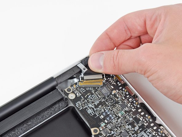 MacBook Pro 17" Unibody Upper Case Replacement: step 21, image 3 of 3