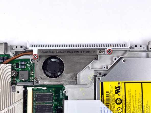 iBook G4 14" 1.42 GHz Hinge Grill Replacement: step 43, image 1 of 2