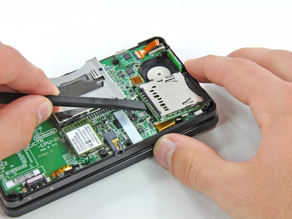 Nintendo 3DS Lower LCD Replacement: step 12, image 2 of 3