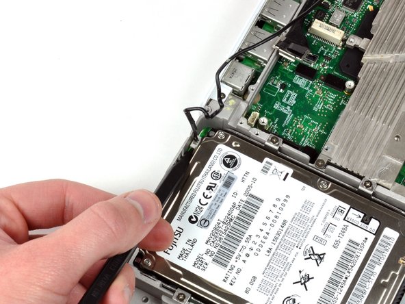 iBook G4 14" 1.42 GHz Display Replacement: step 40, image 1 of 1