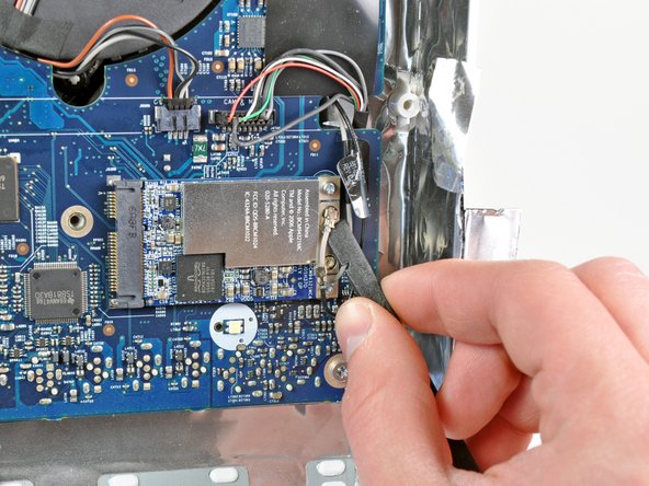 iMac Intel 24" EMC 2111 Hard Drive Fan Replacement: step 17, image 2 of 2