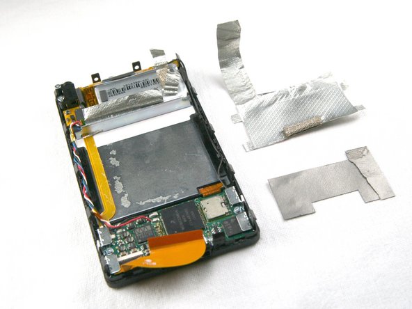 Microsoft Zune 80 Screen Replacement: step 6, image 2 of 2