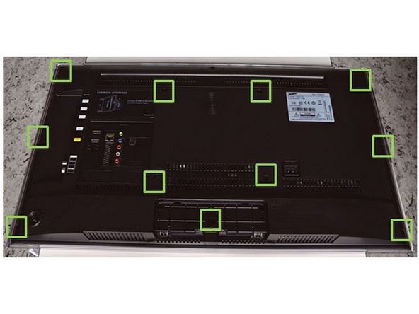 Samsung UE32H6470SSXZG TV set, Opening: step 1, image 2 of 3