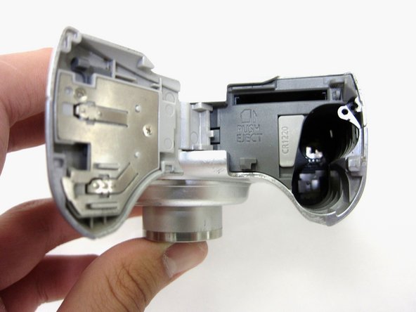 Canon PowerShot A550 Internal Battery Replacement, Canon PowerShot A550 Internal Battery Replacement: step 1, image 2 of 2