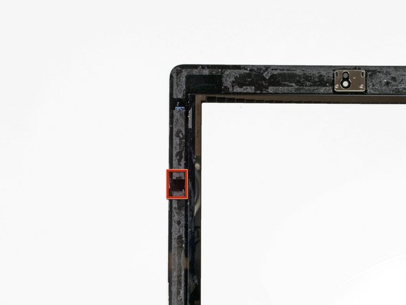 iPad 2 Wi-Fi EMC 2415 Rear Facing Camera Replacement: step 6, image 1 of 3