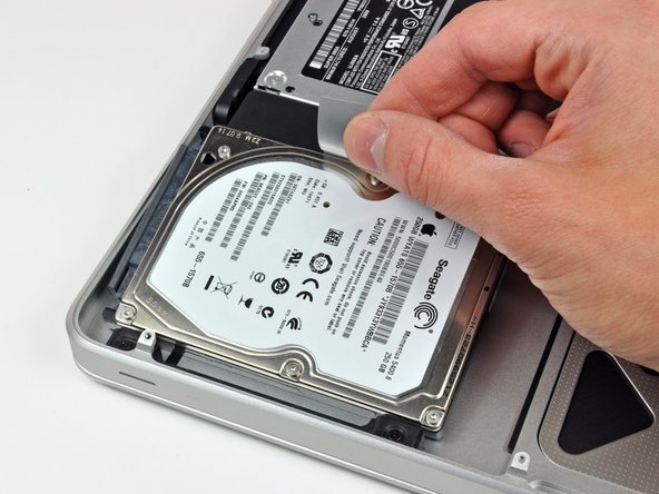 MacBook Pro 15" Unibody Mid 2010 Hard Drive Replacement: step 9, image 1 of 1