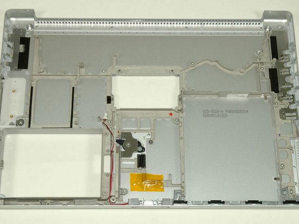 PowerBook G4 Aluminum 15" 1.5-1.67 GHz Lower Case Replacement: step 53, image 1 of 1