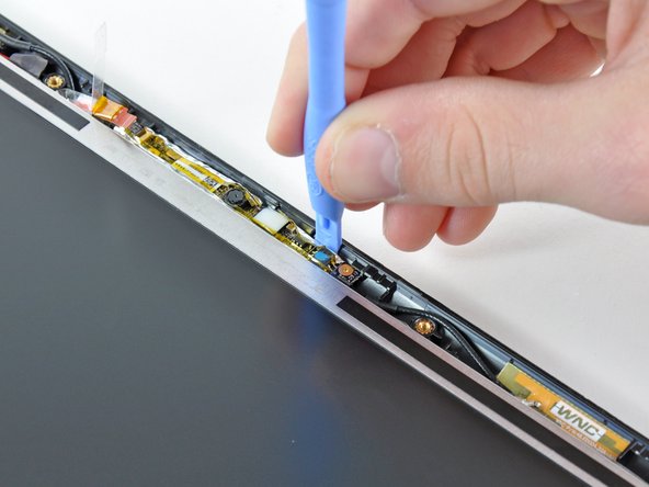 HP Mini 1000 Camera Board Replacement: step 47, image 1 of 2