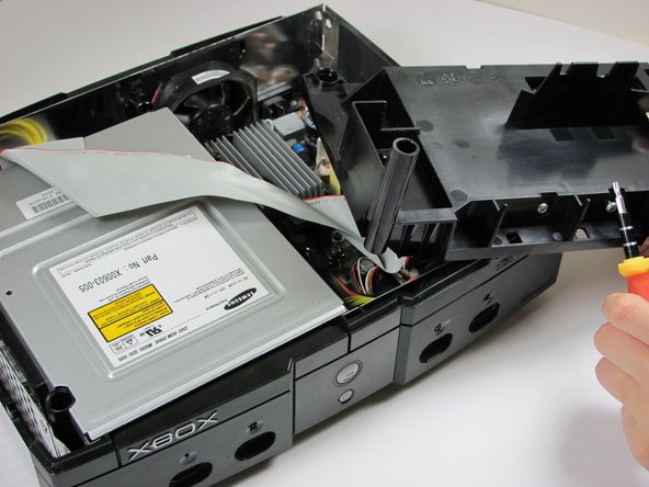 Xbox Disc Drive Replacement: step 9, image 3 of 3
