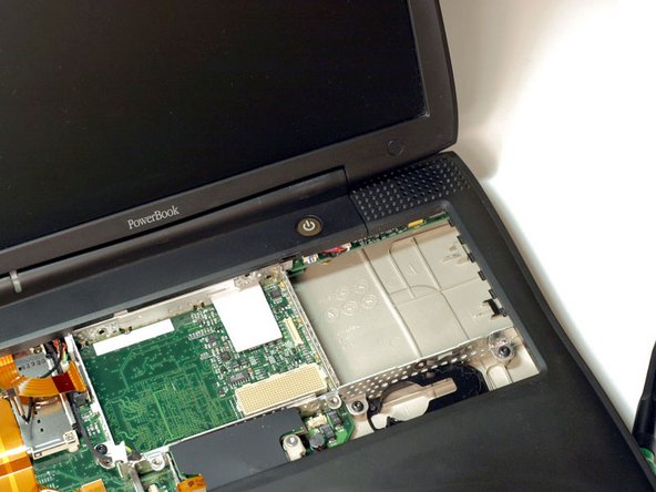 PowerBook G3 Pismo Display Replacement: step 19, image 1 of 1