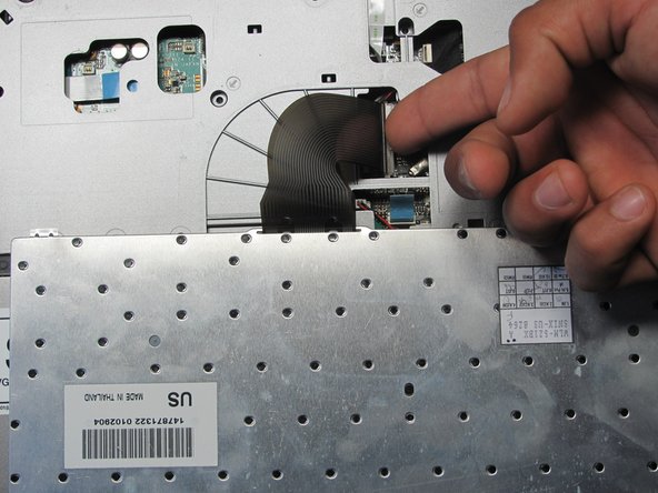 Sony Vaio VGN-FW21Z Power Adapter Replacement: step 6, image 1 of 2