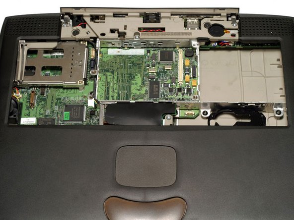 PowerBook G3 Lombard Display Replacement: step 29, image 1 of 1