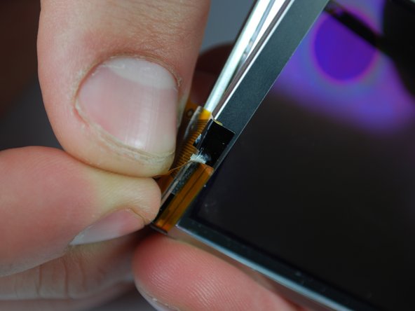 Canon PowerShot SD870 IS LCD Replacement: step 11, image 1 of 1