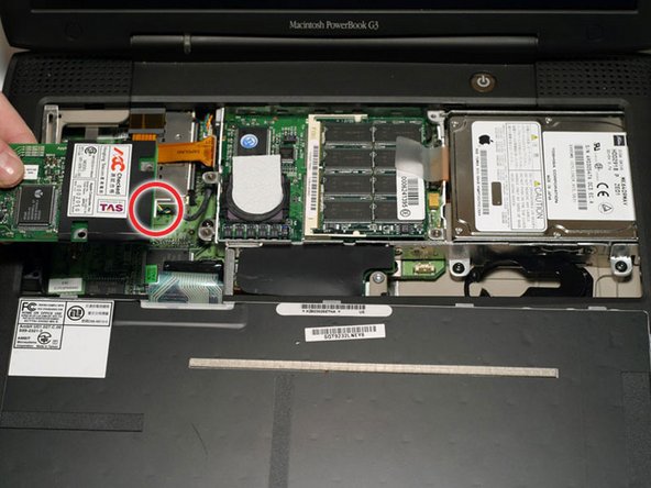 PowerBook G3 Lombard Inverter Replacement: step 11, image 1 of 1