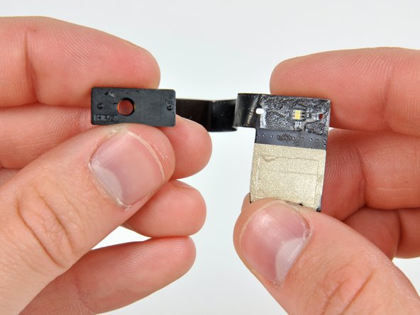 iPad Wi-Fi Display Frame Replacement: step 10, image 3 of 3