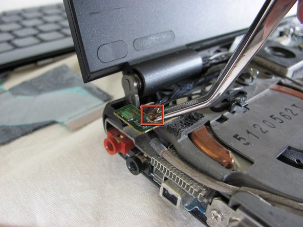 Sony Vaio PCG-6J2L screen Replacement: step 9, image 1 of 1