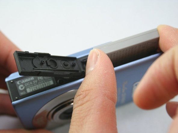 Canon PowerShot SD1100 IS Function Buttons Replacement, Canon PowerShot SD1100 IS Function Buttons Replacement: step 1, image 2 of 2