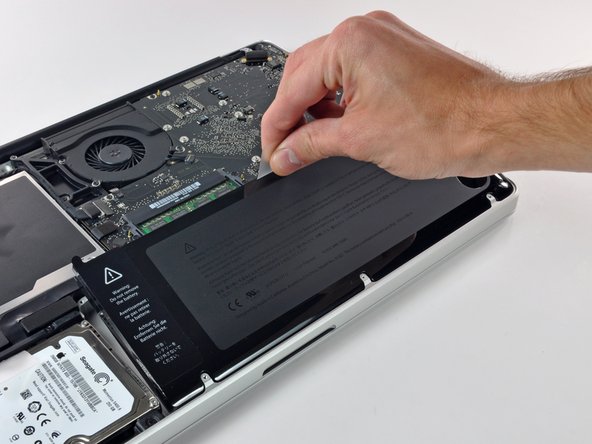 MacBook Pro 15" Unibody 2.53 GHz Mid 2009 Display Assembly Replacement: step 6, image 1 of 2