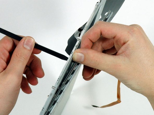 MacBook Pro 17" Models A1151 A1212 A1229 and A1261 Upper Case Replacement: step 23, image 1 of 1