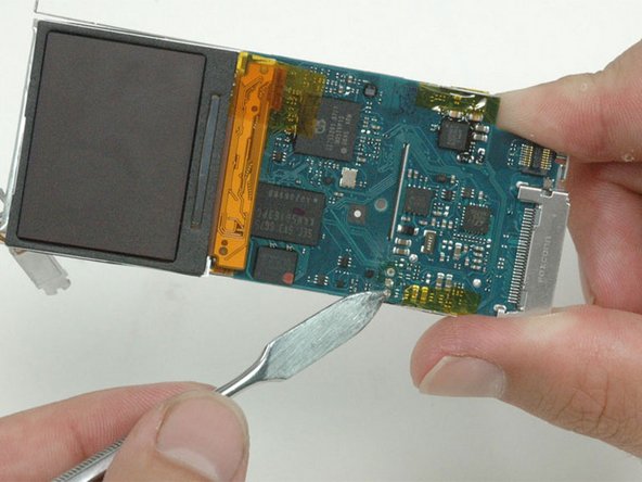 iPod Nano 2nd Generation Logic Board Replacement: step 18, image 1 of 1