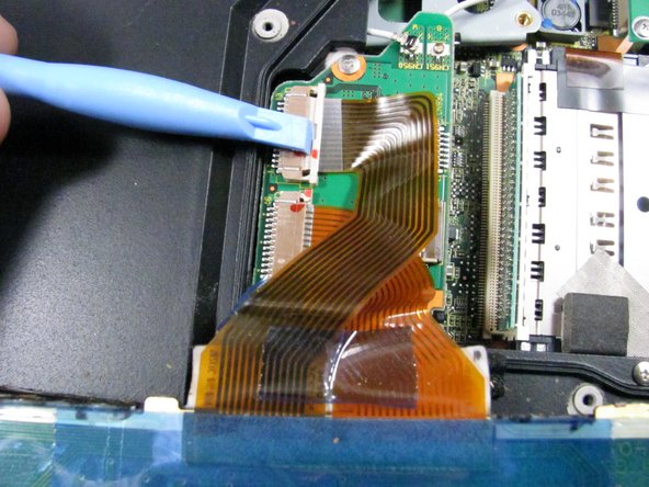 Panasonic Toughbook CF-29 Keyboard Replacement: step 9, image 1 of 2