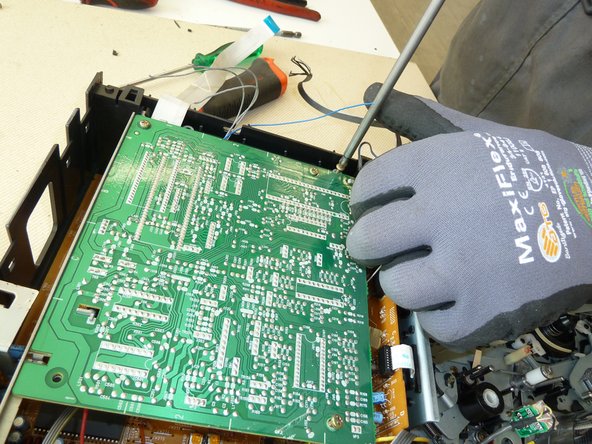 VHS Tape Player: step 7, image 1 of 2