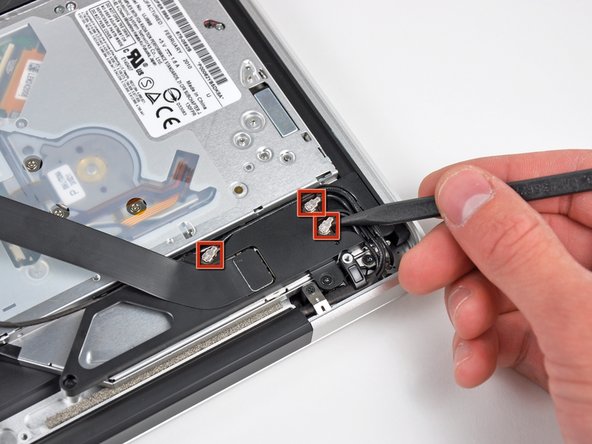 MacBook Pro 15" Unibody Mid 2010 Upper Case Replacement: step 32, image 1 of 1