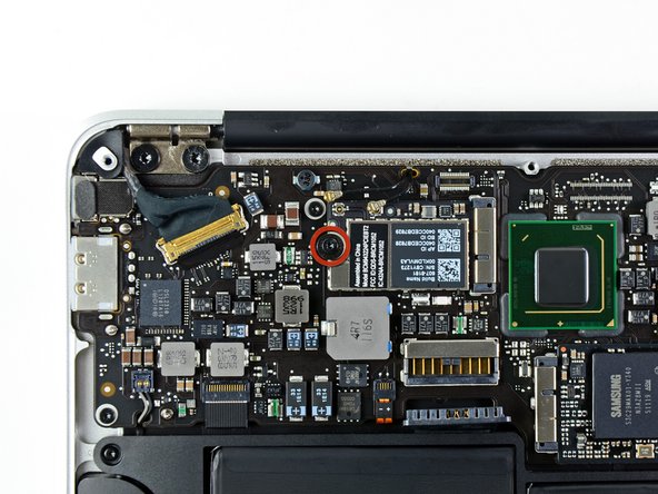 MacBook Air 11" Mid 2011 AirPort/Bluetooth Card Replacement: step 5, image 1 of 1