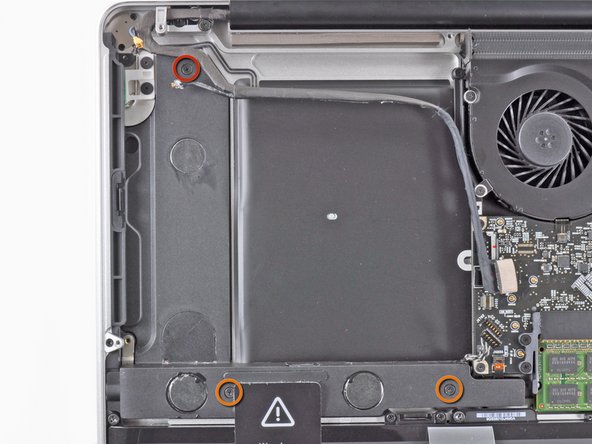 MacBook Pro 17" Unibody Subwoofer & Right Speaker Replacement: step 15, image 1 of 1