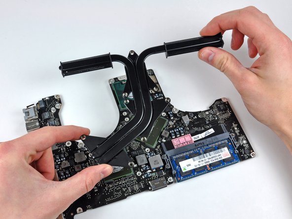 MacBook Pro 15" Unibody Mid 2009 Logic Board Replacement: step 35, image 1 of 1