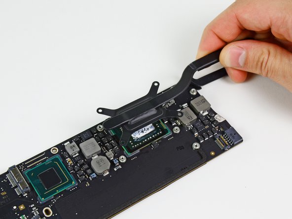 MacBook Air 13" Mid 2011 Logic Board Replacement: step 34, image 1 of 1