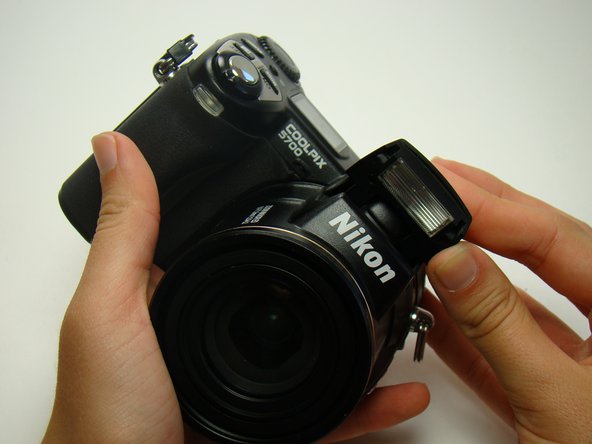 Nikon Coolpix E5700 Speaker Replacement: step 12, image 1 of 2