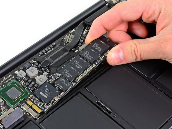 MacBook Air 11" Mid 2011 Fan Replacement: step 5, image 2 of 2